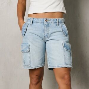 Bohme Zora Light Wash Cargo Denim Mid-Thigh Shorts Y2K Bermuda